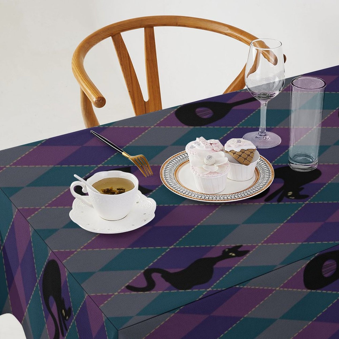 Catty Troubadour Rectangle Tablecloth
