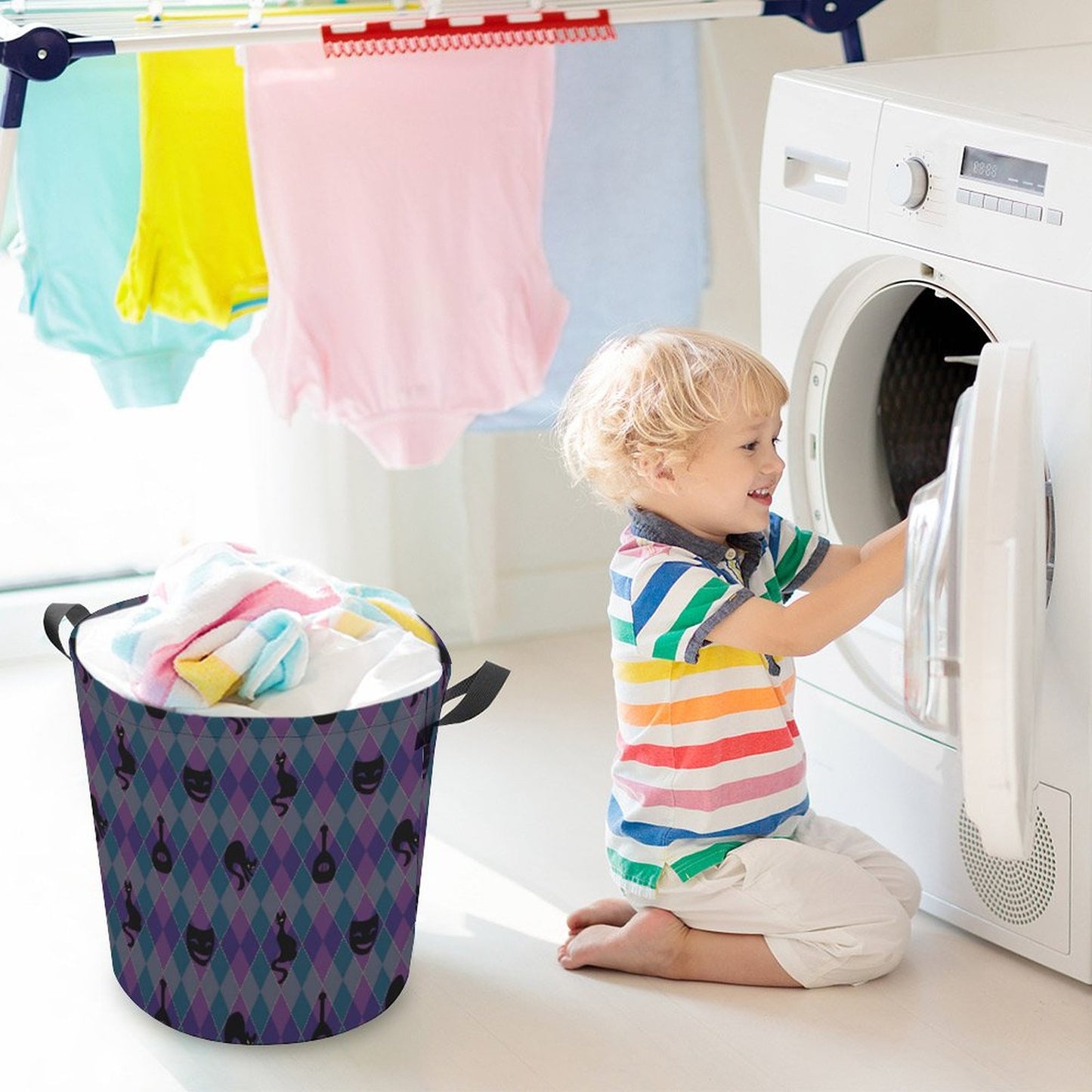 Catty Troubadour Collapsible Laundry Basket