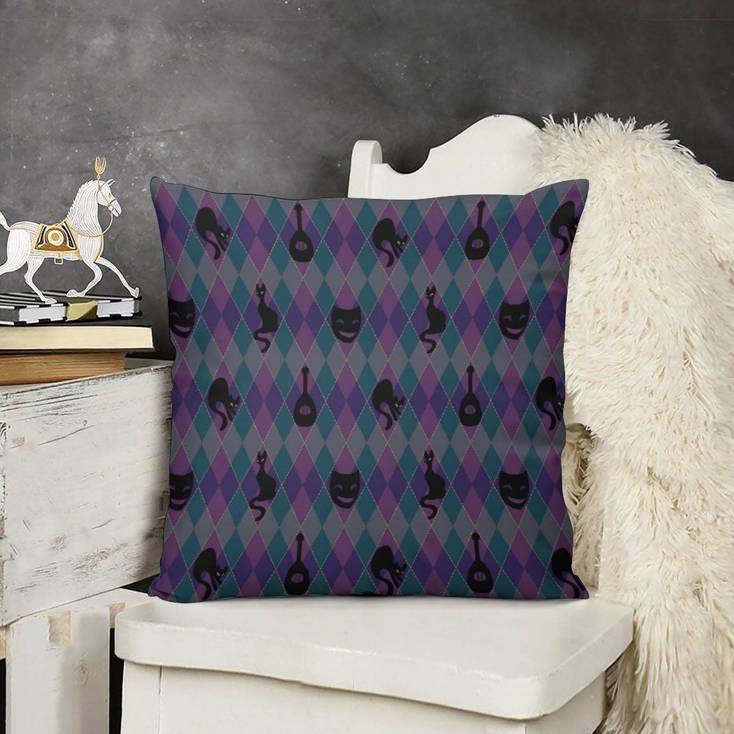Catty Troubadour Plush Pillowcase Set of 4